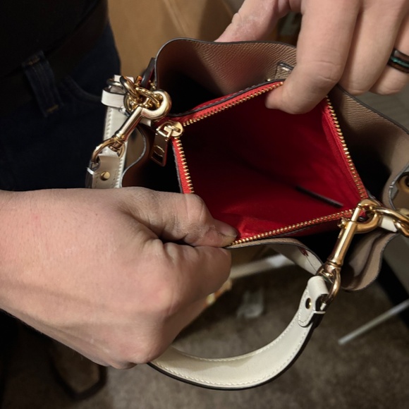 Coach Cherry Print Crossbody Bag – Excellent Condition - Picture 4 of 7